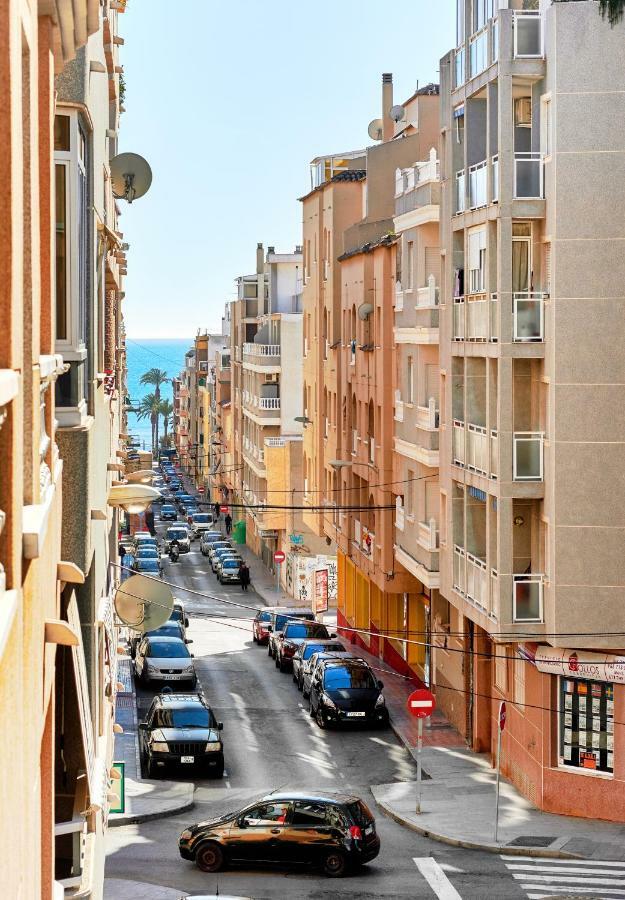 Апартаменты Almudena Playa Del Cura En Торевьиа Экстерьер фото